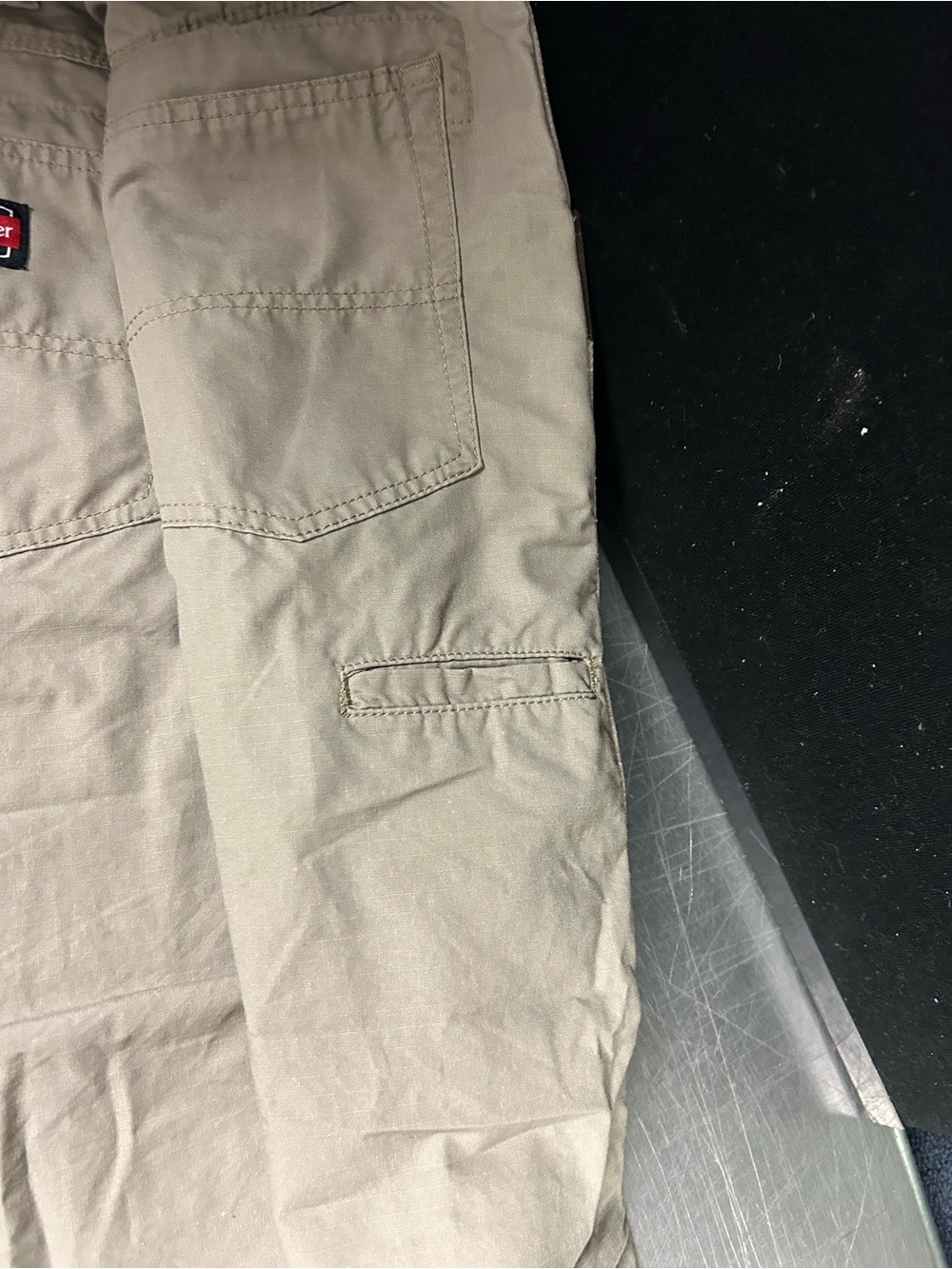 Wrangler Work Pants 38x30 - Picture 6 of 9